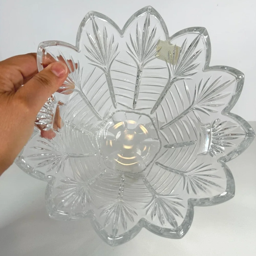 Fifth Avenue Crystal Vase Poland Tulip Flower Petal Design‎ Heavy Glass Decor
